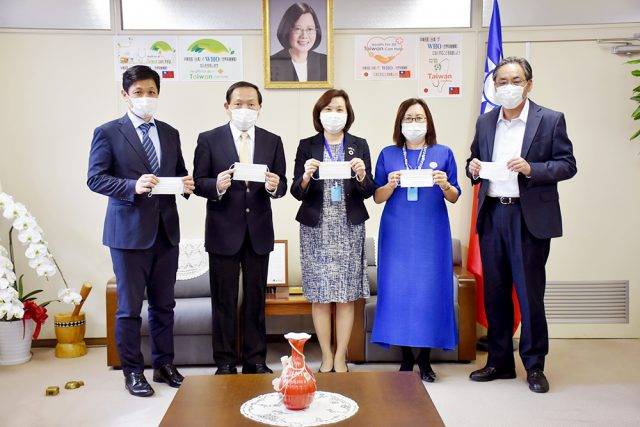 世華日本分會寄附防疫用品 橫濱中華學院校長讚患難見真情